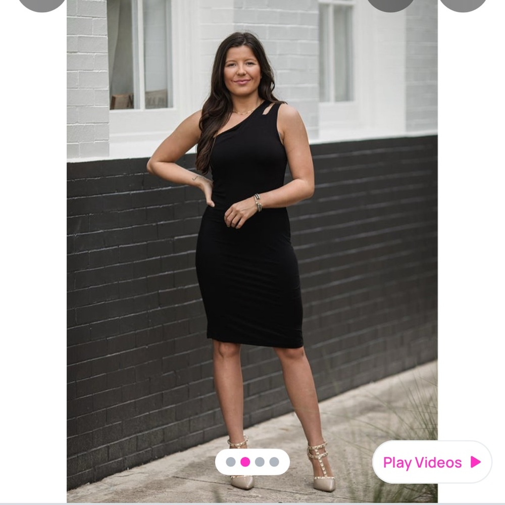 Chic One-Shoulder Black Dress
